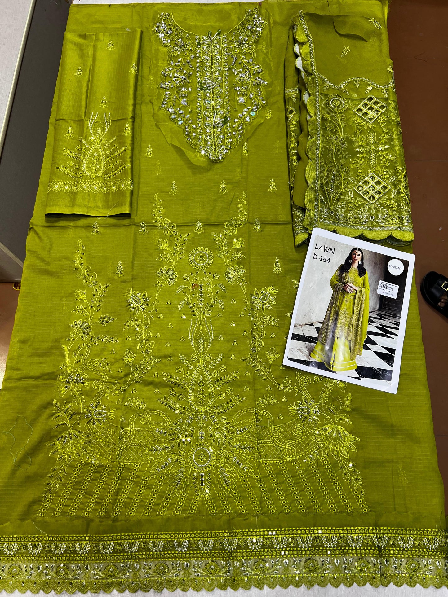 Mariyam s 3p lawn Pure member chiffon dupatta