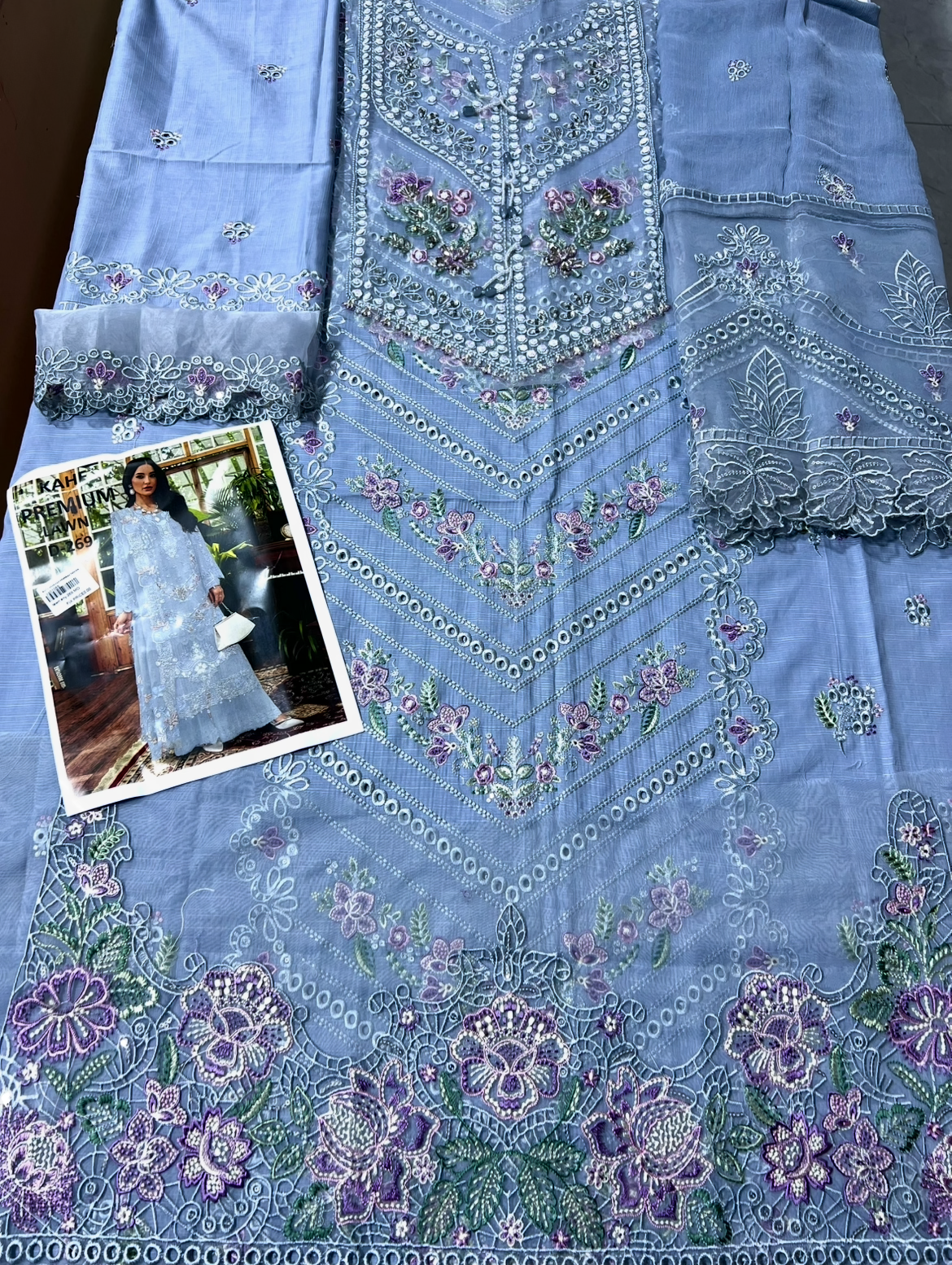 gulal fancy three piece lawn with patches ￼