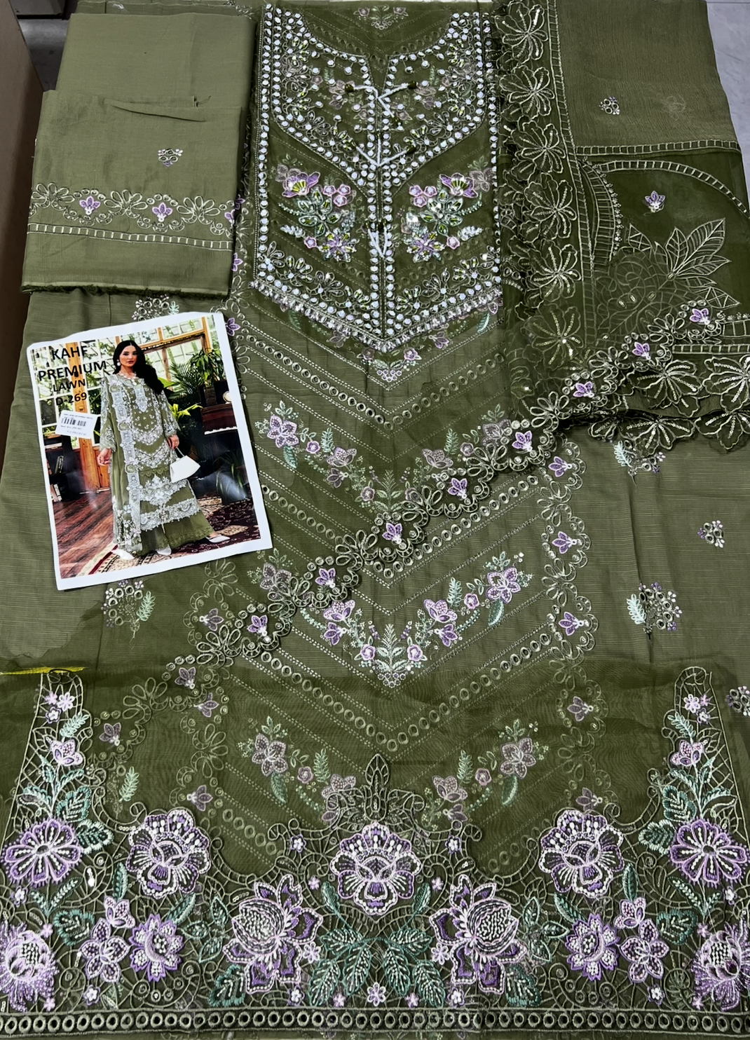 gulal fancy three piece lawn with patches ￼