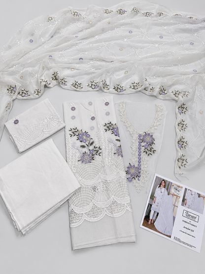 Bareeza lawn 3p with neckline patch