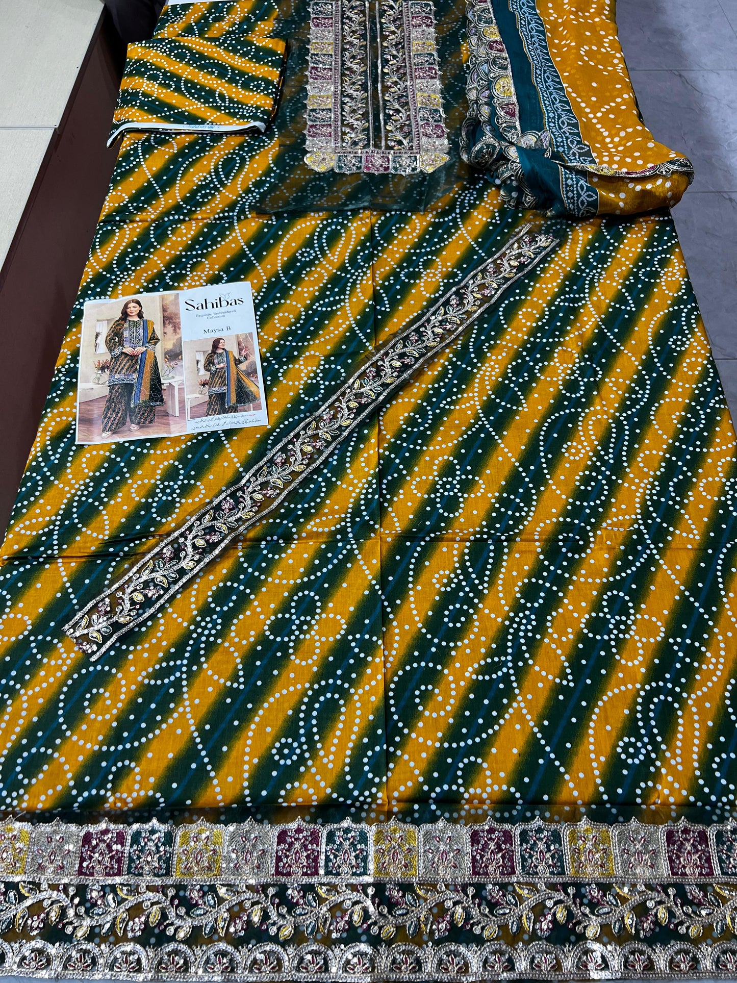 Sahibas chunri Lawn  Chiffon dupatta