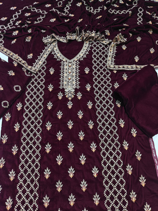 micro velvet falcon 3Piece suit