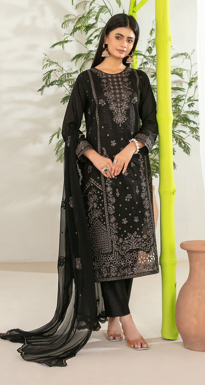Design By: Shahid Tawakkal
fancy embroidered lawn
NADIA
FANCY EMBROIDERED CHIFFON DUPATTA