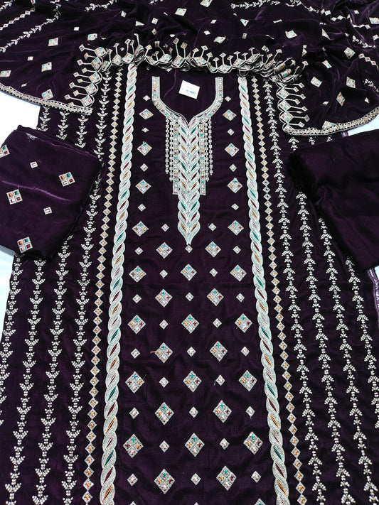 micro velvet embroidered 3Piece suit
