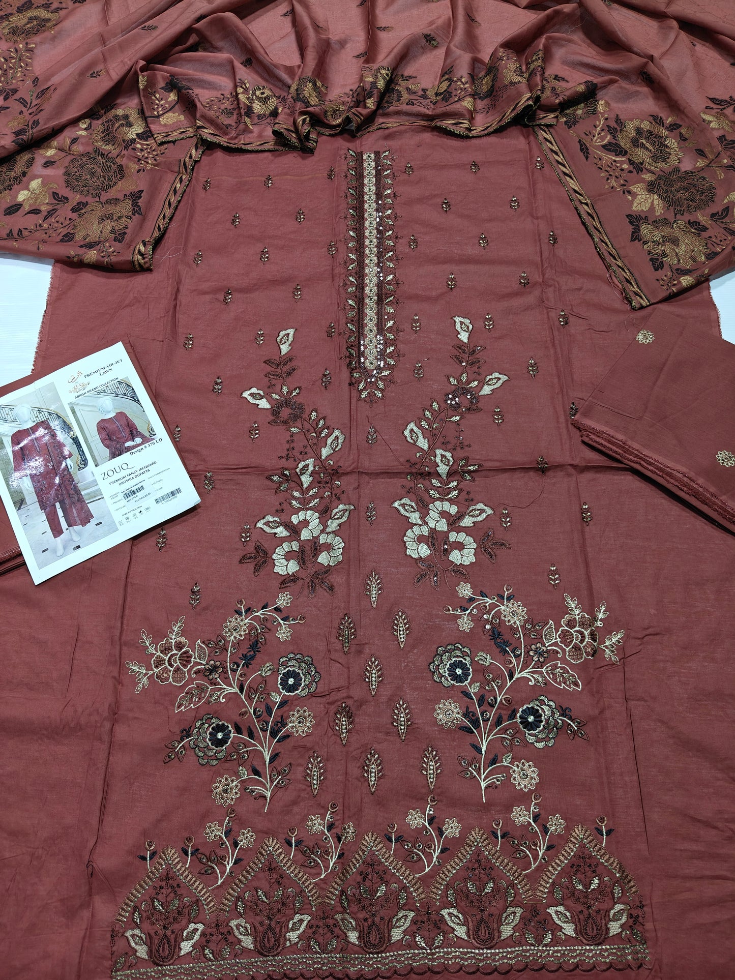 Abrish luxury embroidered lawn 3 piece suit