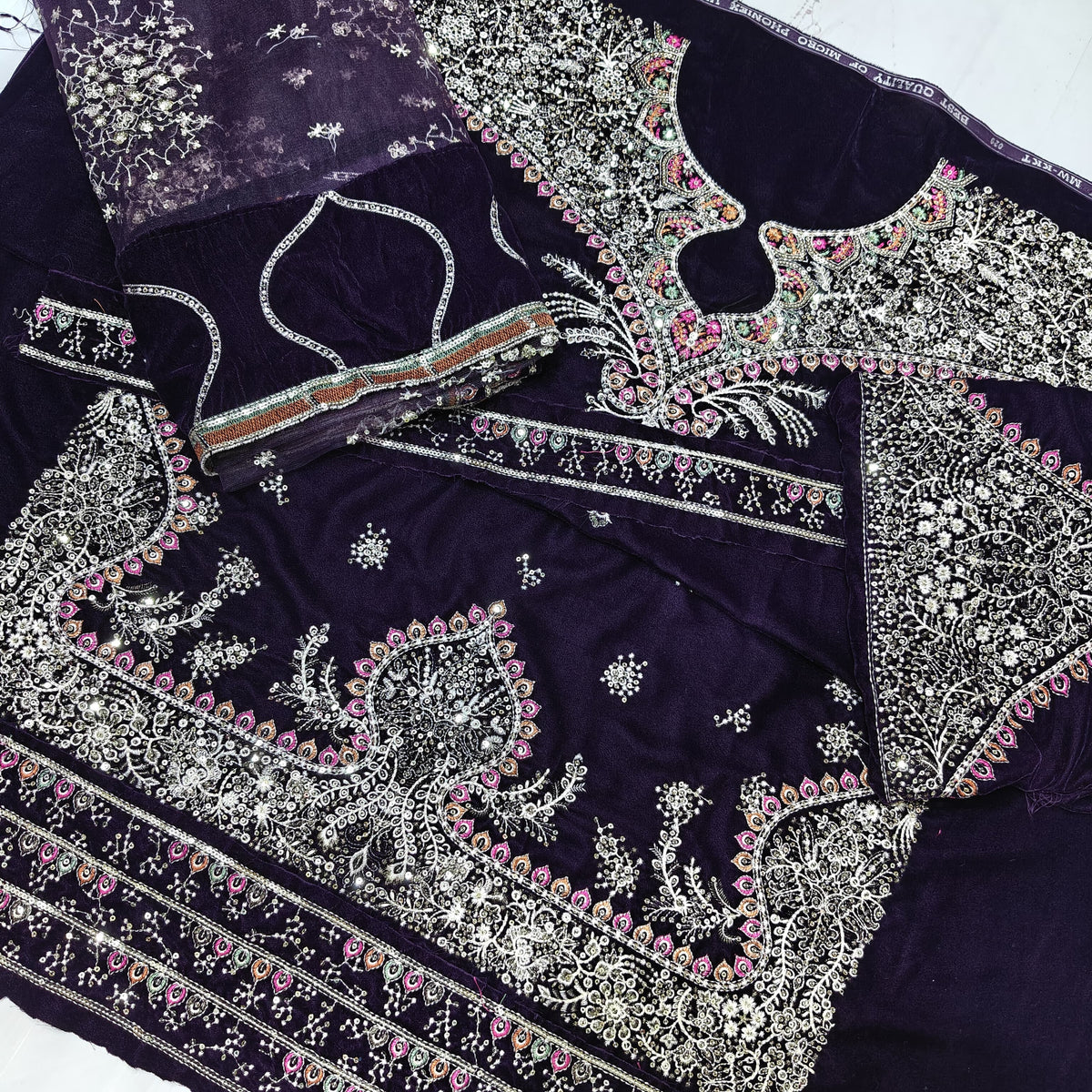 Jazmin Premium Embroidered Micro Velvet 3 Piece Suit with Net Dupatta