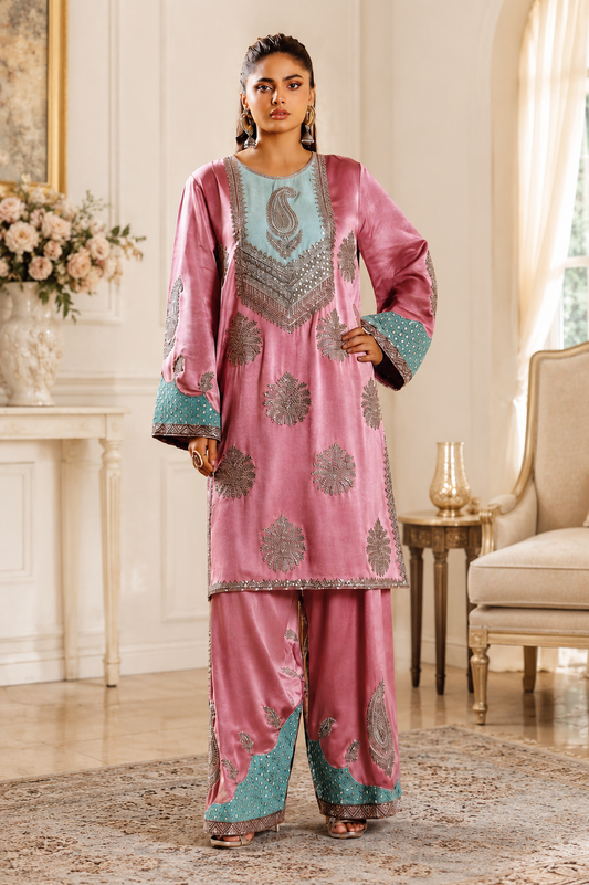 Ethnic silk embroidered Special 2 piece suit