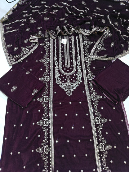 micro velvet embroidered 3Piece suit